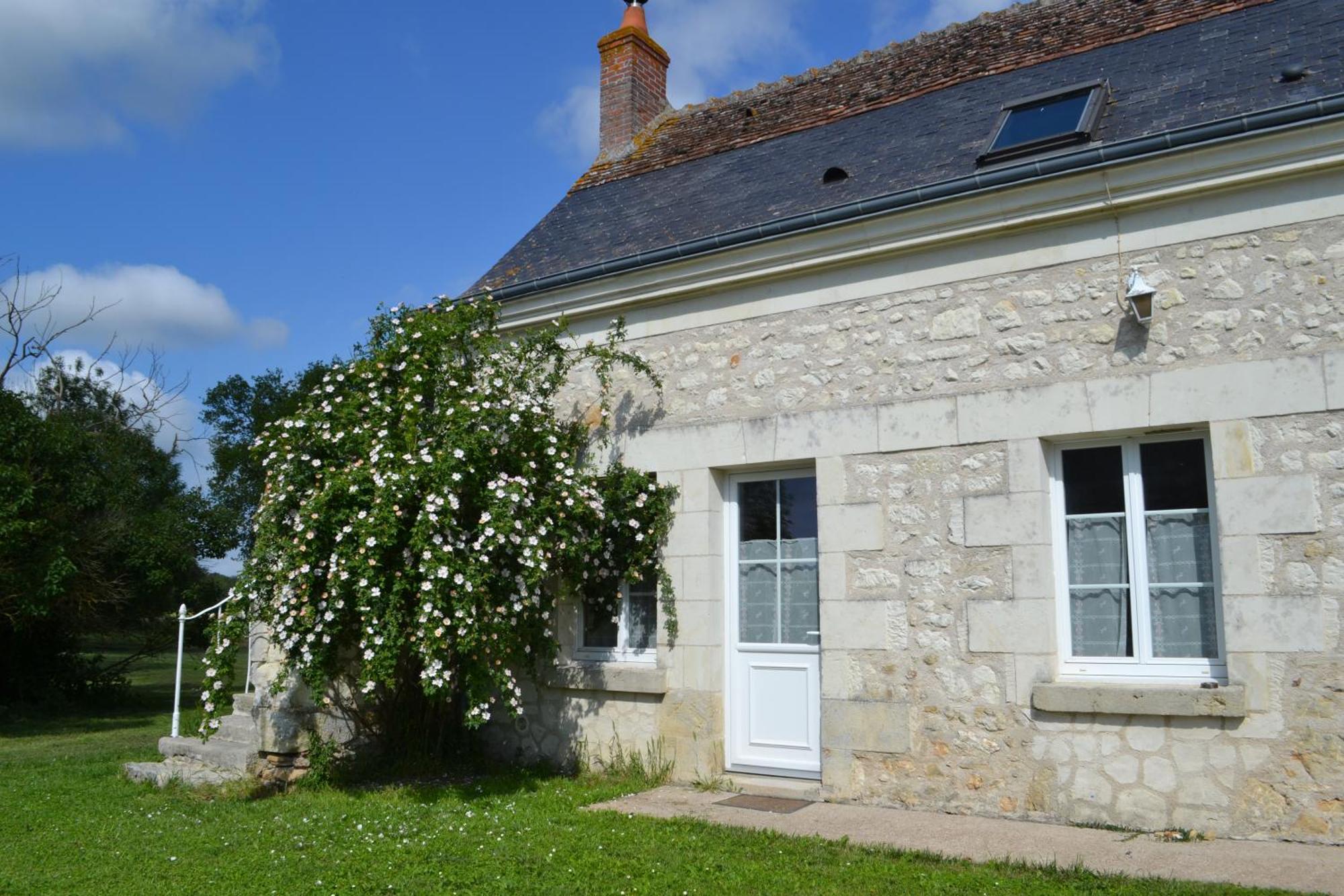 Escale A Villeperdue Chambre Juermala Saint-Épain 外观 照片